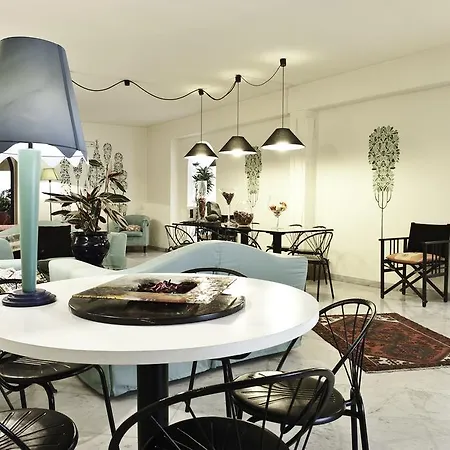 Palagi Отель 3*